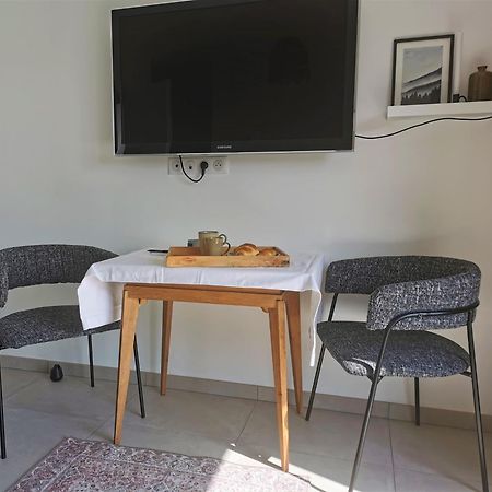 Au Jardin Des Deux Roches Bed and Breakfast Prissé Eksteriør billede